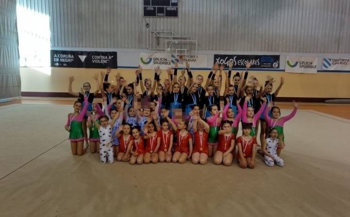 VI EXHIBICIÓN GIMNASIA RÍTMICA COLEGIO SAGRADA FAMILIA